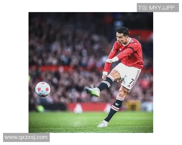 足球传奇再现：经典老球星回顾与历史足坛辉煌时刻合集